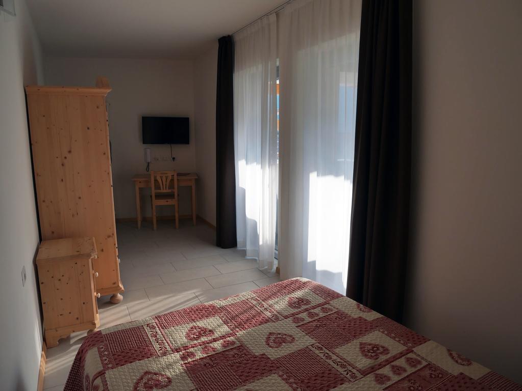 Hotel Elbele Garni Фольгарія Екстер'єр фото